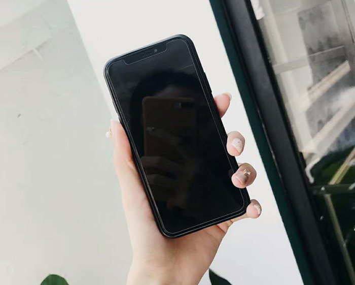 Supreme iPhoneX Plusケース