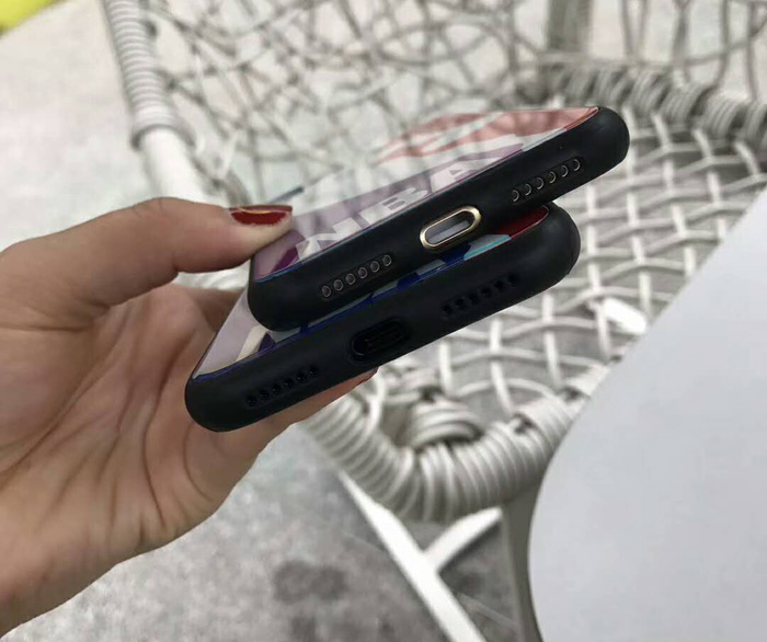 JORDAN クリスタルブルーiPhoneケース