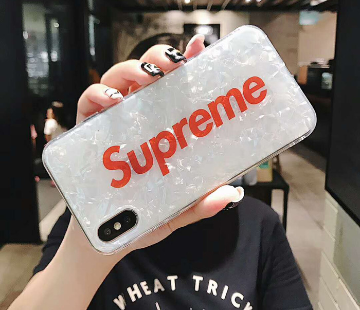韓国系Supremeアイフォンケース