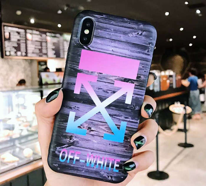 Off-White iPhoneXケース