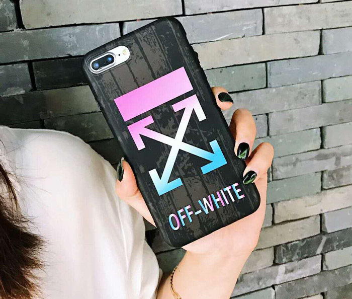 TUPOff-White iPhoneケース
