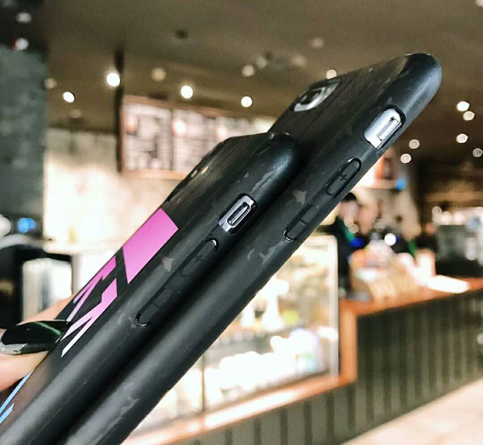 オフホワイトiPhone ケース