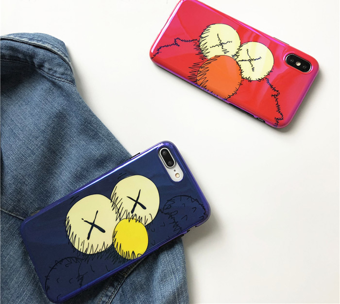 簡約風kaws iphoneケース