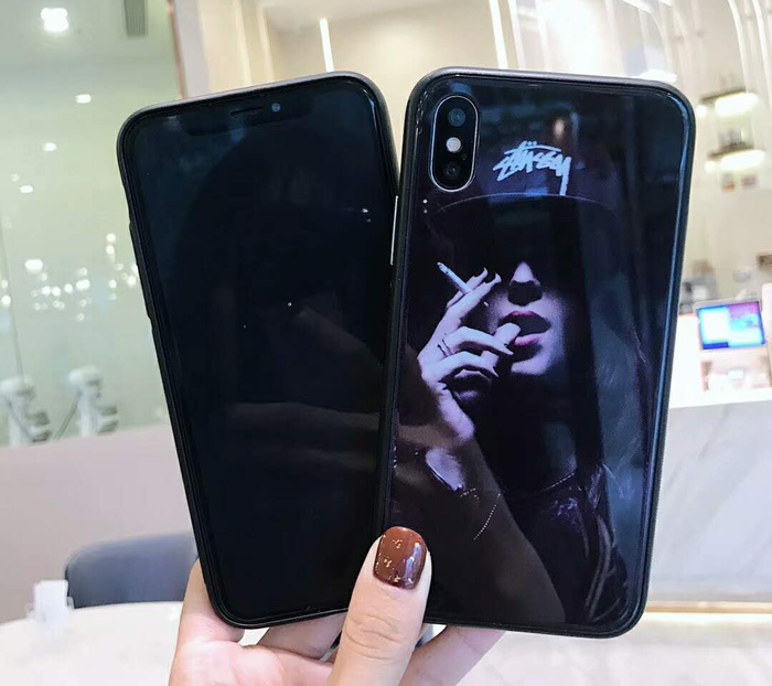 セクシーなiphoneケース