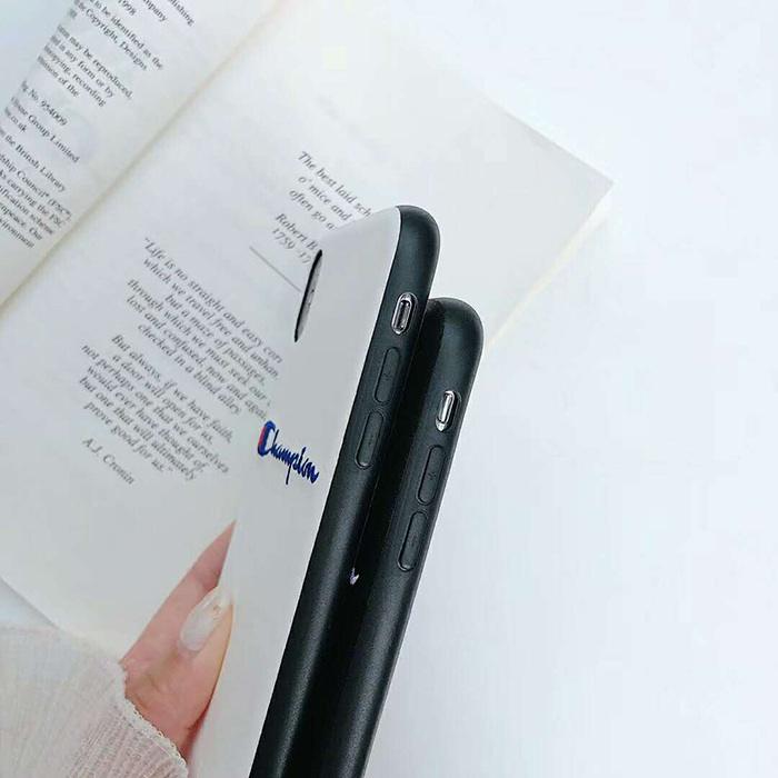 チャンピオン iPhone8/8plusケース 芸能人愛用