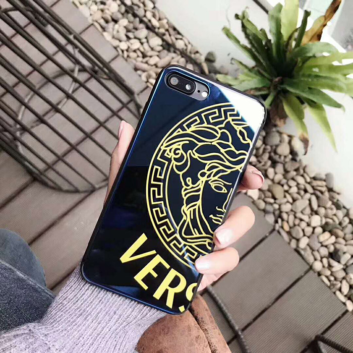 VERSACE iPhone XS Maxカバー 人気