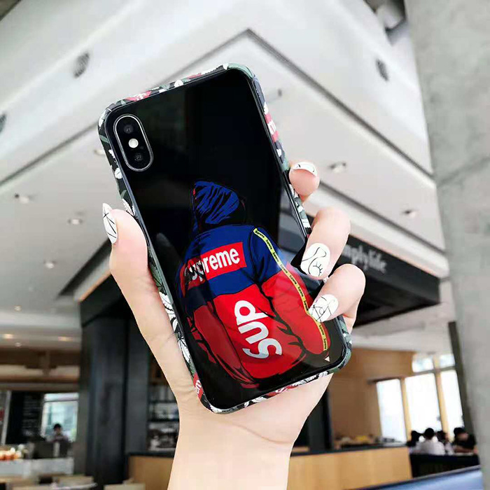 ストリート シュプリーム iPhoneXSケース