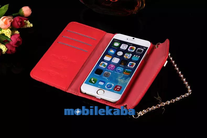 
セレブ愛用 iphone8/7ケース　イヴ サンローラン
