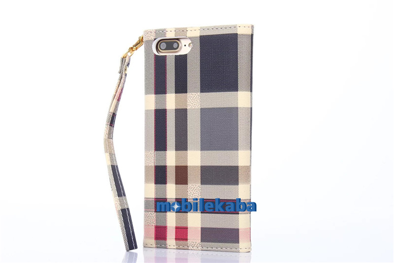 
バーバリー BurberryiPhone7/8/7PLUSケース封筒デザイン アイフォン6sプラス
