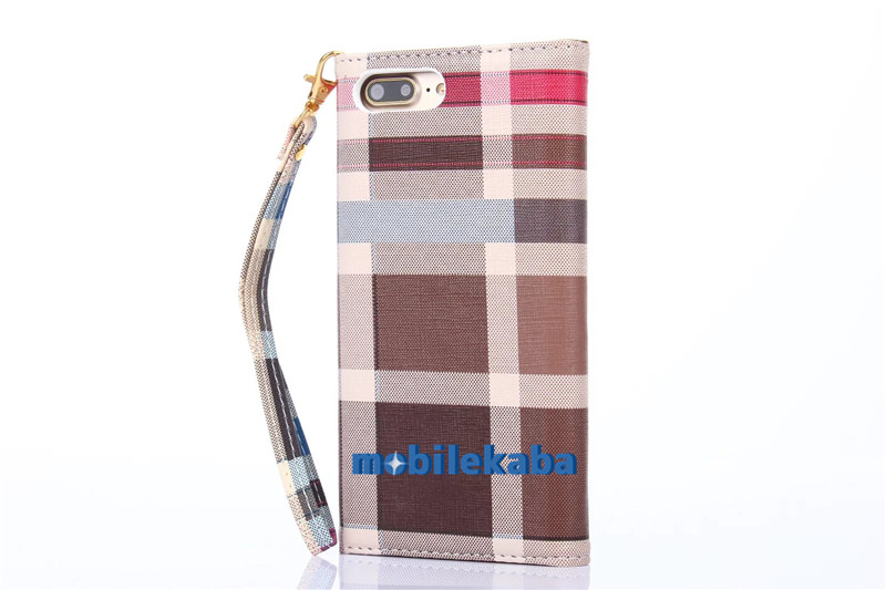 
バーバリー Burberry三つ折りiPhone7/8ケース封筒デザイン アイフォン6sプラス
