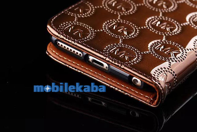 
MKストラップ付きブランド風iPhone8ケース
