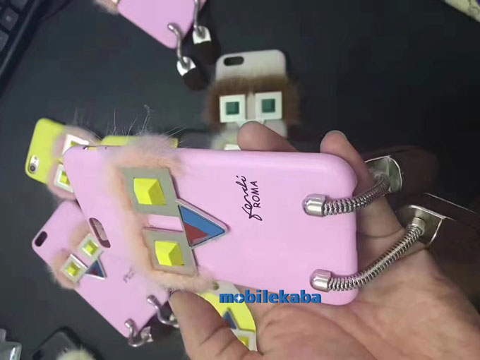 
ロボット フェンデイ iPhone7/8ケース
