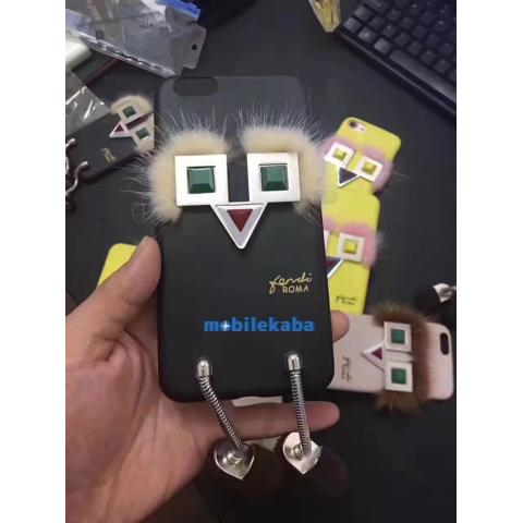 14％OFF！立体可愛いロボット個性iPhone7/8ケース ブランド風フェンデイFENDI ジャケット型 ふわふわ瞳 若者人気iPhone7s携帯カバー