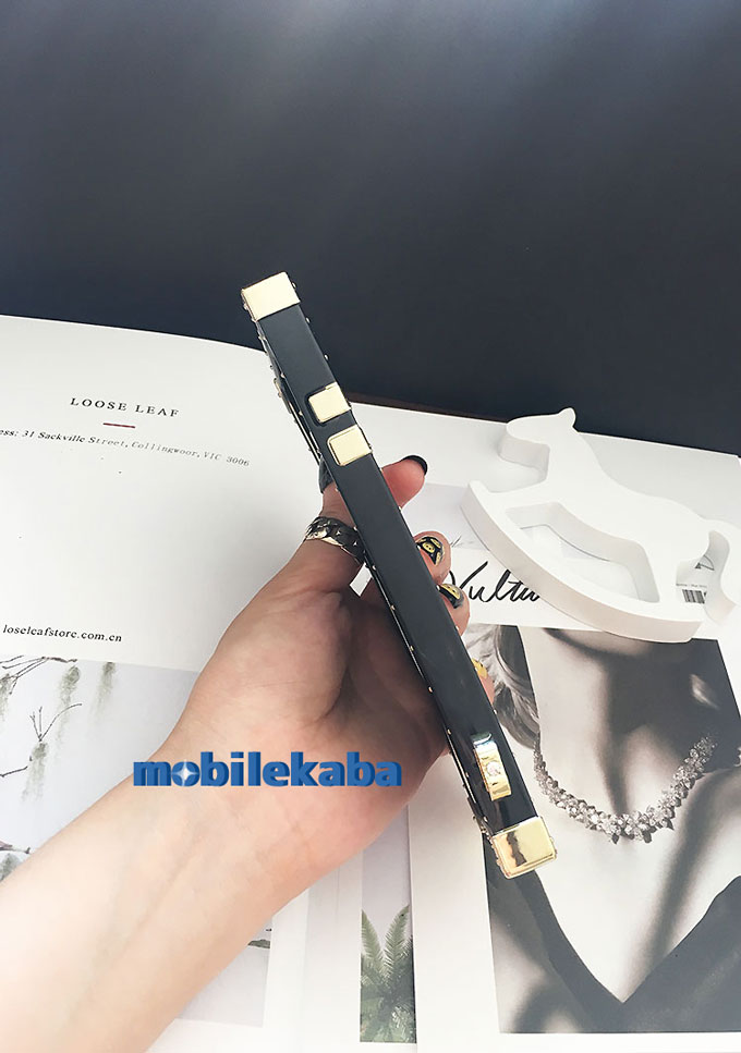 
YSL 女性 iPhone8 iPhone7 イブサンローラン ケース
