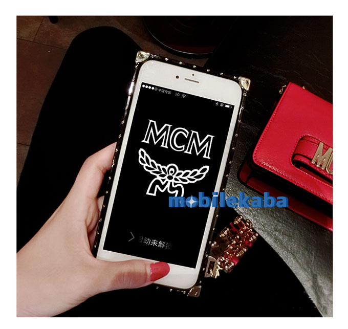 
エムシーエム iPhone8 ケース MCM 美しい

