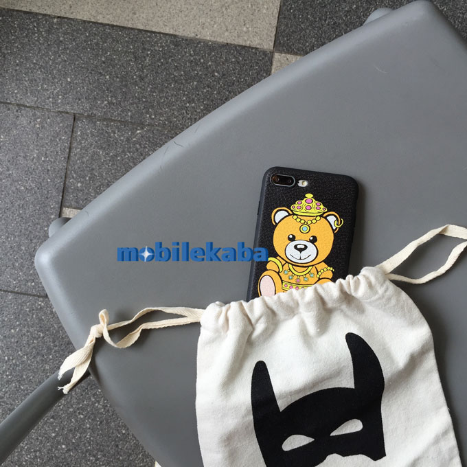
モスキーノ マスコット moschino iPhone8 ケース

