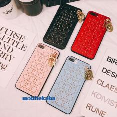 芸能人揃い ブランド ディオール dior リベットシリーズ 簡約 ファッションの枠を超えたデザイン オシャレ iPhoneX iPhone8 iPhone7 ケース 革製 高級感雰囲気 セレブ愛用 女性向け アイフォンX カバー