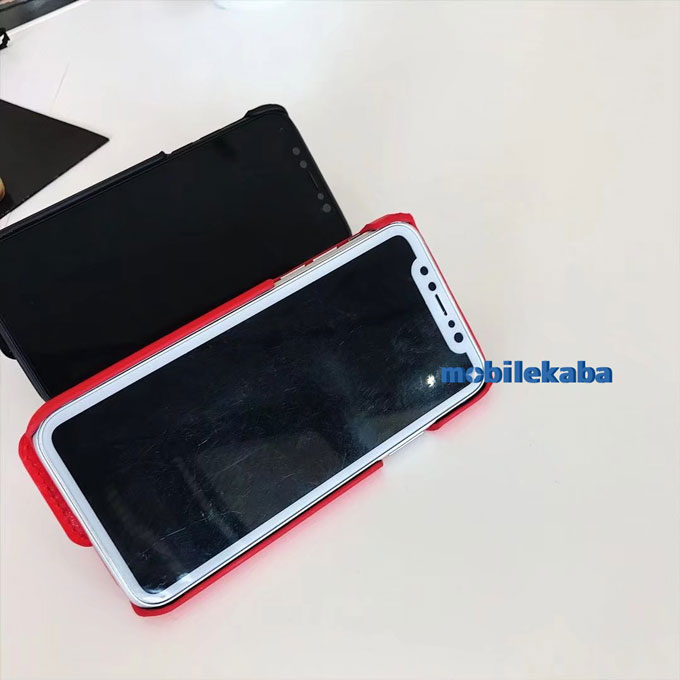 
ブランド モスキーノ iPhoneX iPhone8 ケース ハンドベルト
