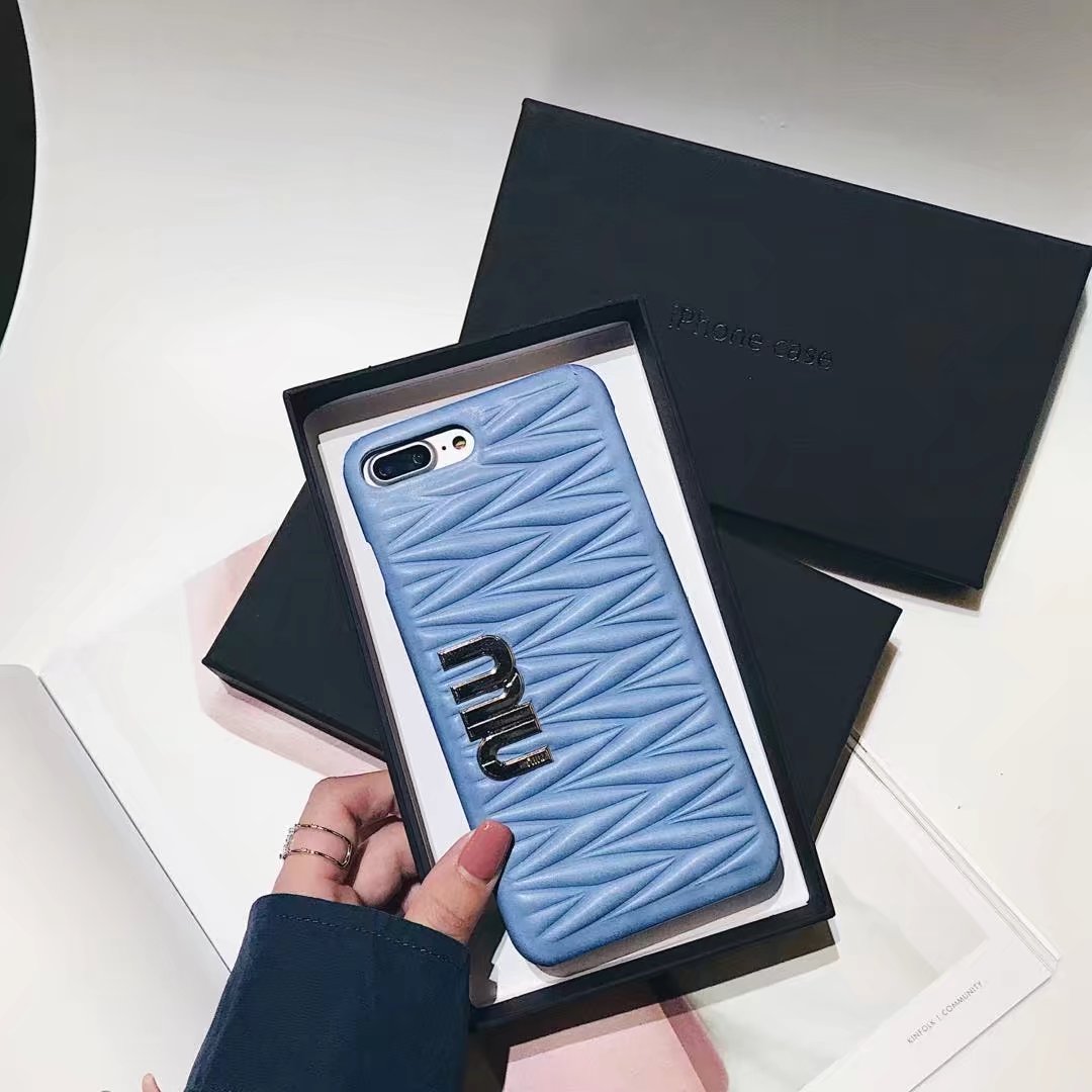 ミュウミュウ Miu Miuブランド風女性レディース iPhoneX/8Plus/7/7Plusケース多色
