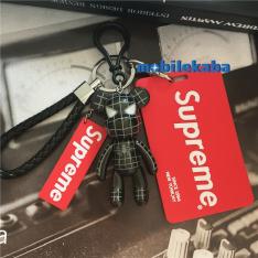 シュプリーム SupremeストリートＩＣカード収納使いやすいパスケース ソフト素材シリコン製オフ-ホワイト OFF-WHITEブランド風改札エラー防止定期入れVANSバンズ個性的クマ熊ペンダント付き立体乗車券収納ステューシーSTUSSY