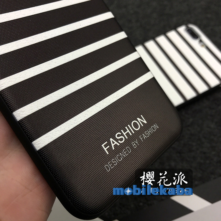 
トムブラウン黒ストライプ柄ブランドTHOM BROWNEアイフォン7/8/Xケースiphone6splus艶消し素材ソフトX/8Plus/7plus携帯カバー大人
