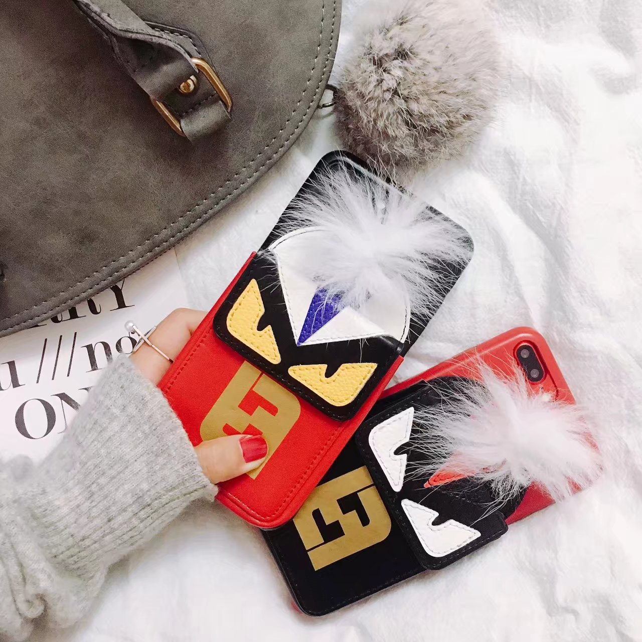 iPhoneXケース人気ネックストラップ付きフェンディFENDI8PLUS/8携帯カバー怪獣モンスターiPhone7Plus/6s/7スマホジャケット
